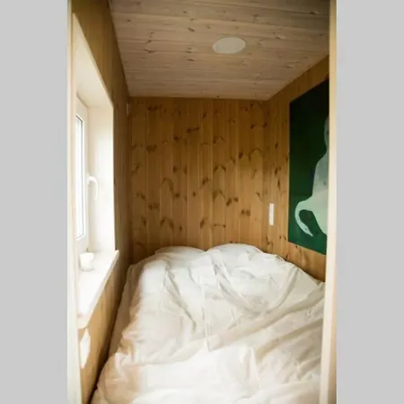 Semesterbostad Cosy House By *